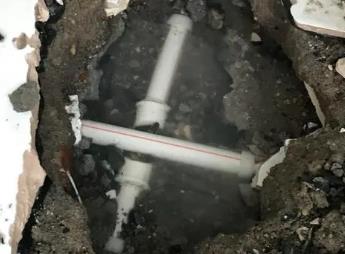 海口市阳台漏水维修公司为您分享楼上楼下漏水怎么处理